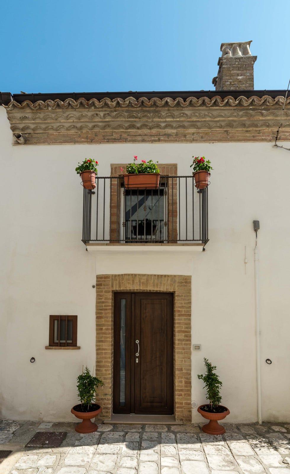 Grottole, le plus beau village d'Italie où le miel est de l'or et la pâte est un compas d'or