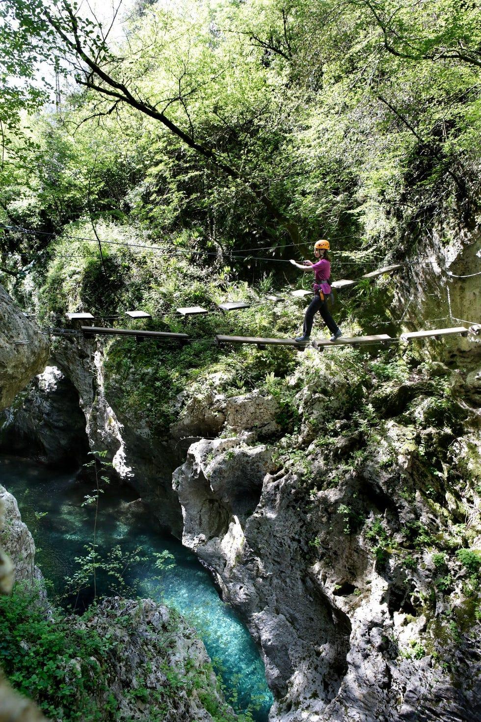 Où partir en vacances avec les enfants : la destination parfaite est la Valdinievole, entre nature, art et le Parc de Pinocchio