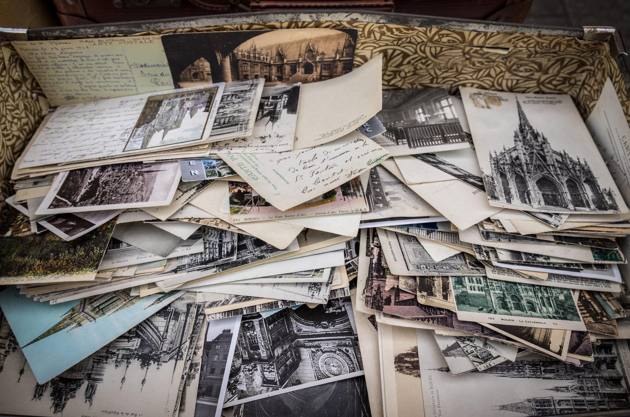 Salutations d'Italie, l'histoire de la carte postale