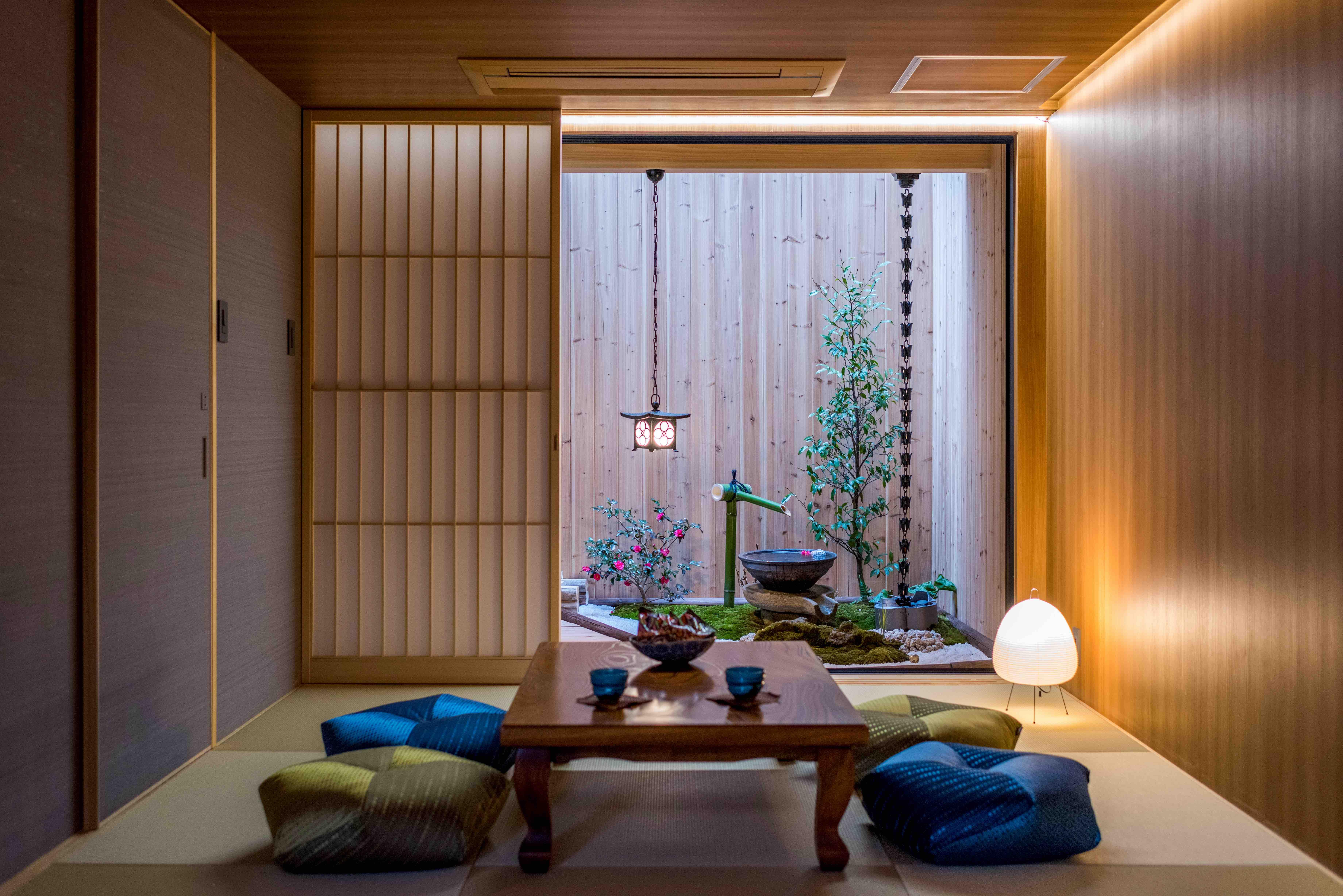Tempos métropolitains et glamping merveille sur Airbnb au Japon pour tomber amoureux de la floraison des cerisiers