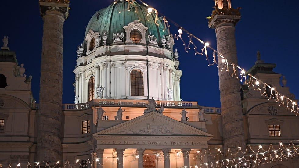 église de saint-charles karlskirche en saison de Noël