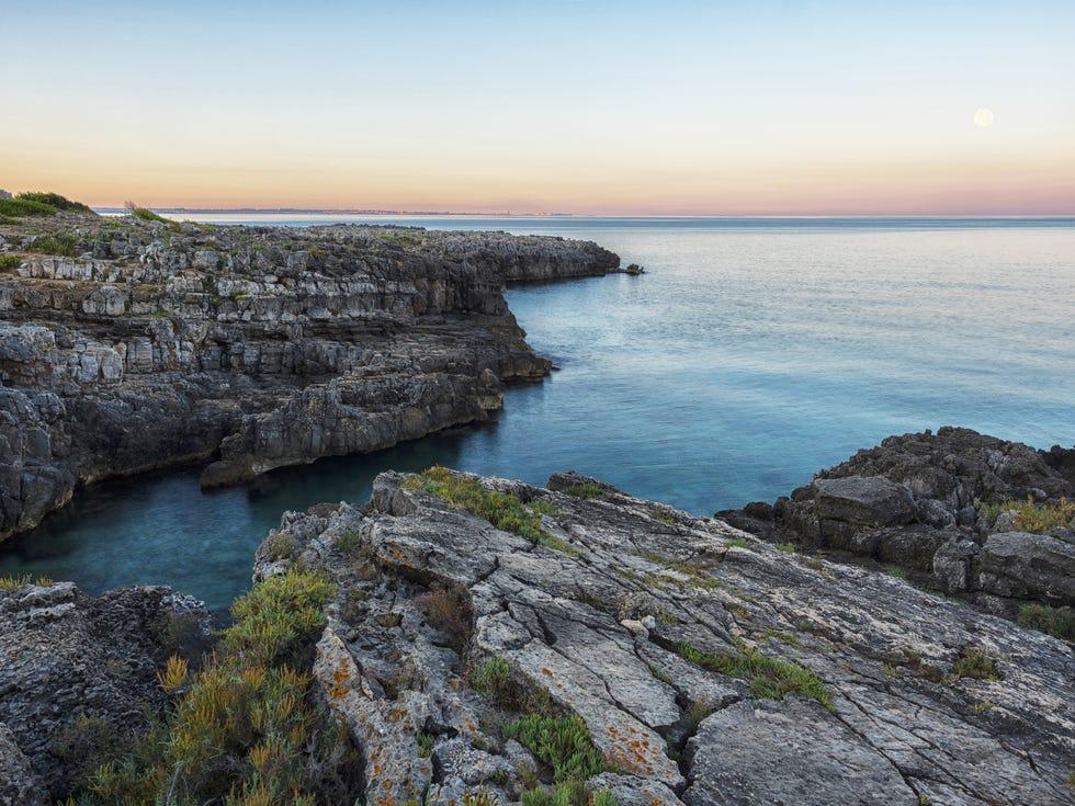 Corps d'eau, Mer, Côte, Falaise, Ciel, Cap, Roche, Formations terrestres côtières et océaniques, Eau, Océan