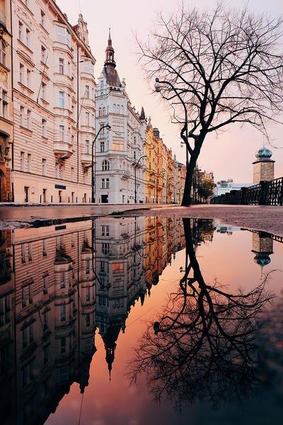 Réflexion, Eau, Voie navigable, Monument, Ciel, Bassin réfléchissant, Architecture, Ville, Arbre, Bâtiment, 