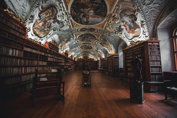 Bâtiment, Architecture, Plafond, Bois, Salle de bal, Design d'intérieur, Photographie de stock, Voûte, Hall, Bibliothèque, 
