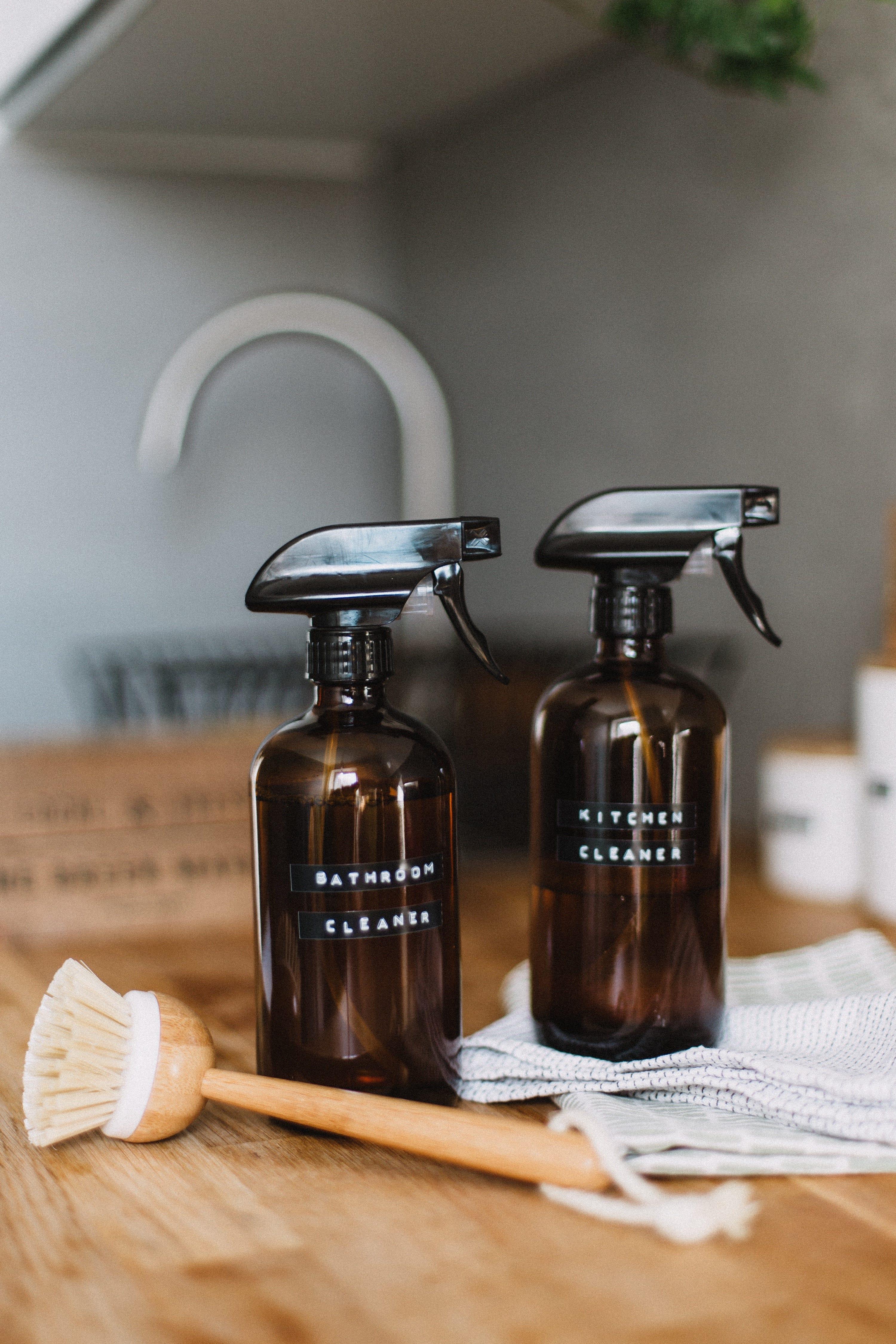 Produit, Bouteille, Marron, Bois, Pot Mason, Accessoire de salle de bain, Propriété matérielle, Pièce, Bouteille en verre, Verre, 