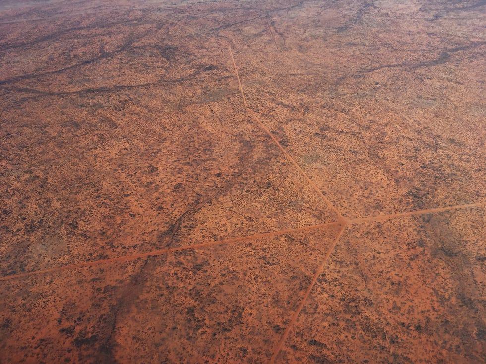 Marron, Sol, Géologie, Photographie aérienne, Ligne, Ciel, Paysage, Photographie, Makhtesh, Terre, 