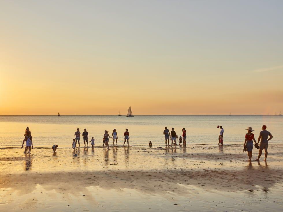 Personnes sur la plage, Plage, Ciel, Mer, Océan, Horizon, Sable, Eau, Rivage, Amusement, 