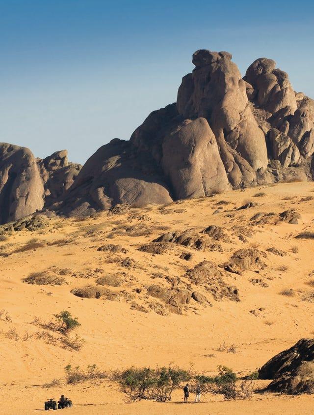 Formations montagneuses, Formation, Désert, Roche, Environnement naturel, Wadi, Badlands, Géologie, Ciel, Sable, 