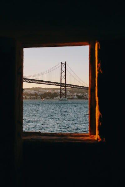 Eau, Ciel, Mer, Horizon, Pont, Fenêtre, Calme, Océan, Son, Pont suspendu, 