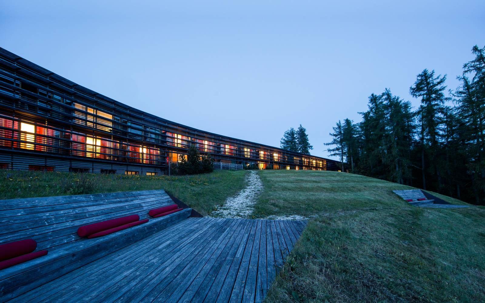 Architecture, Ciel, Arbre, Herbe, Maison, Paysage, Plante, Nuit, Foyer, Loisirs, 