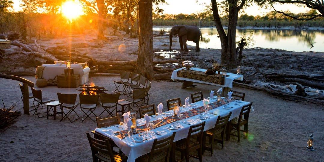 une table exclusive dans le parc national de la vallée de South Luangwa