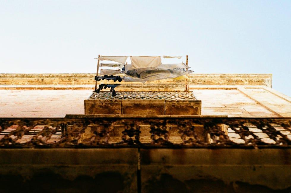 Jaune, Architecture, Ciel, Mur, Bois, Arbre, Photographie stock, Toit, Maison