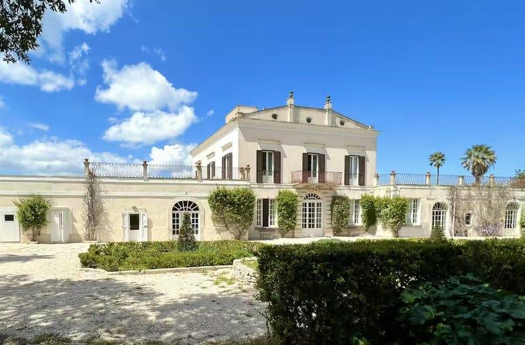 villa airbnb avec piscine