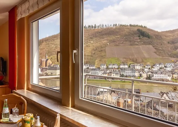 Top Hotels in Cochem mit inkludiertem Frühstück