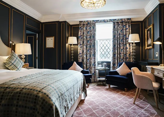 Hotels Reigate Hill: Your Perfect Stay near Reigate's Natural Beauty