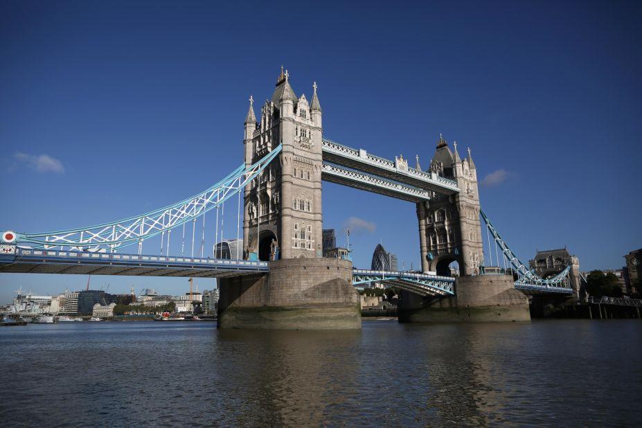 The secrets of London's bridges span the centuries